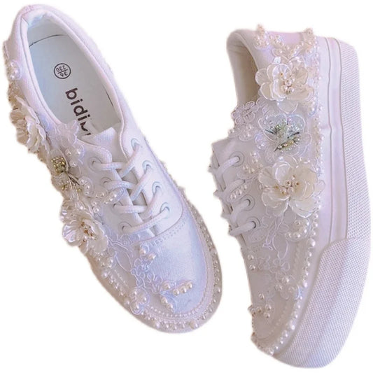 Novos sapatos brancos de sola grossa margarida lona baixo-topo 3cm interno artesanal festa de casamento sapatos de renda branca tênis de renda